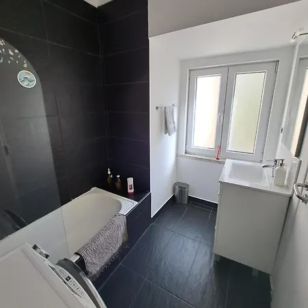 Light And Comfortable Flat In The Center Appartement